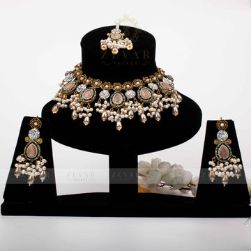 Stunning Set - 135