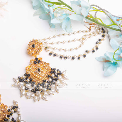 Sahara Earring & Teeka Black