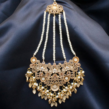 Traditional Kundan Necklace Set