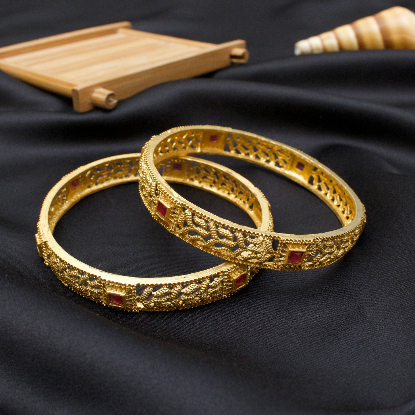 Rajwari Majestic Bangle Pair of Two
