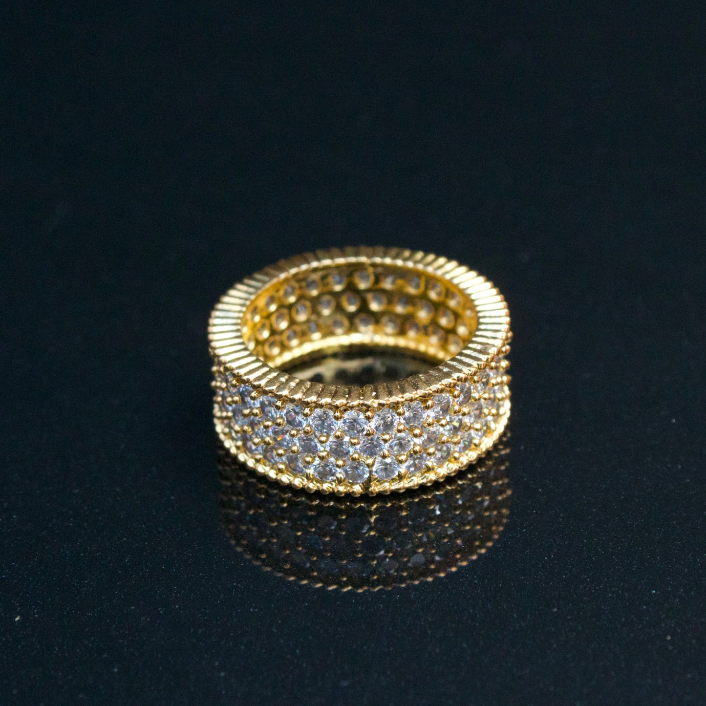 Zirconia Finger Ring