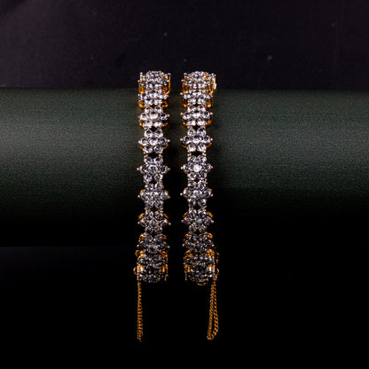 Premium Zircon Flower Bangle