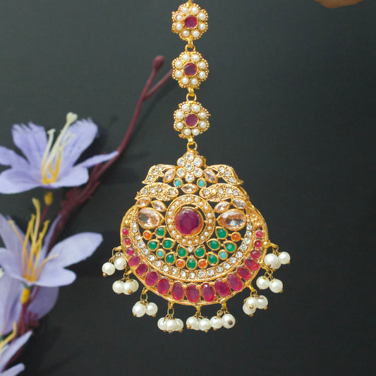 Lavish Naurattan Teeka