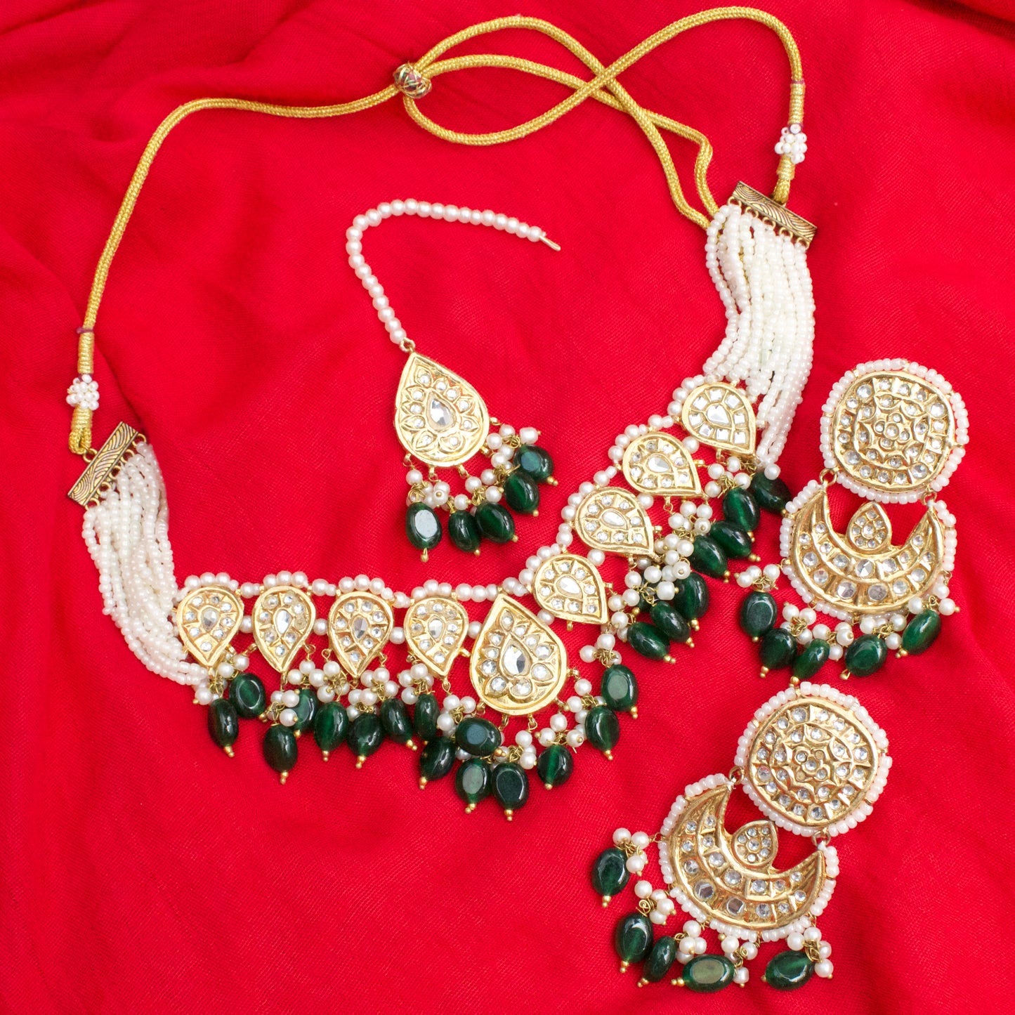 Stunning Laak Kundan Set Golden