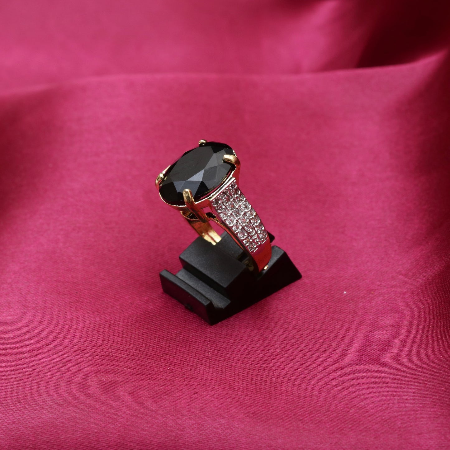 Intricate Zarkoon Ring