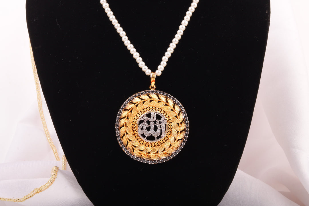Calligraphy Pendant  072