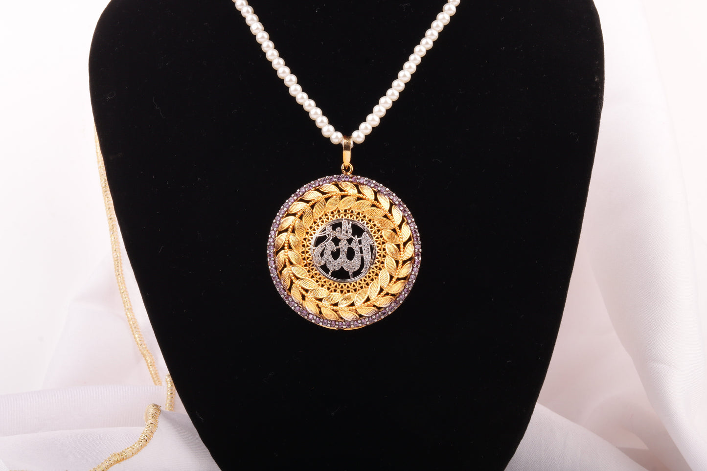 Calligraphy Pendant  072