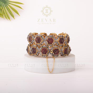 Zircons Bangle 02 Ruby