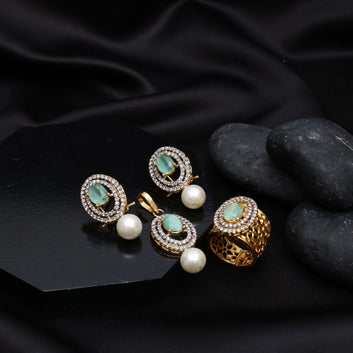 Zircon Pearl Locket Set