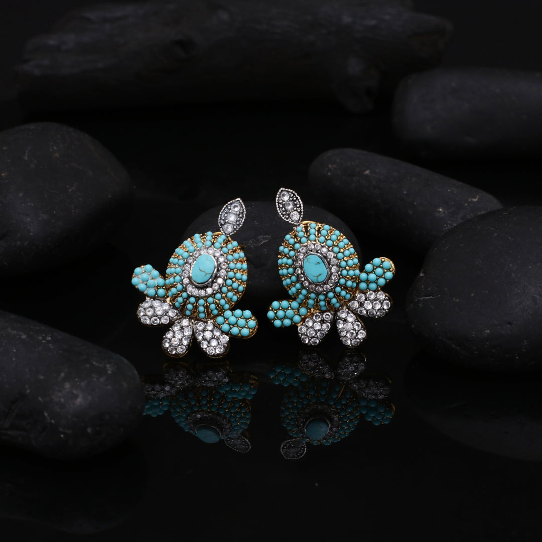 Oxidized Zircon studs