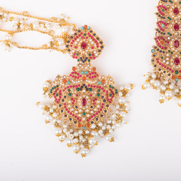 Rang-e-Bahar Earing & Teeka Ruby