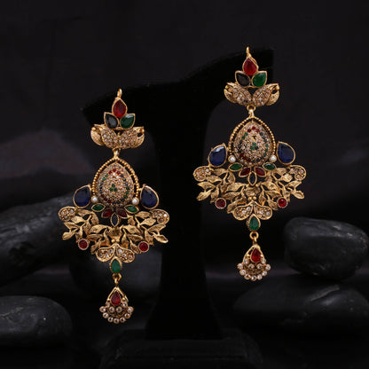 Kairi Zirconia with Crystal Earing 03