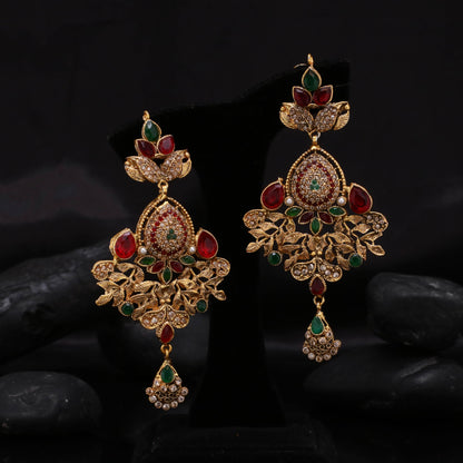Kairi Zirconia with Crystal Earing 03