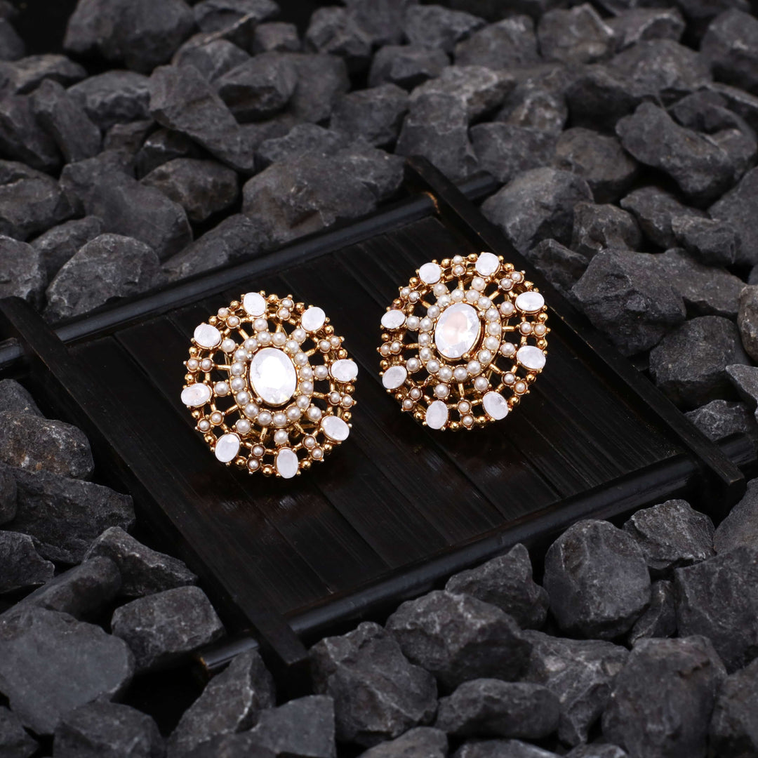 Synthatic Studs