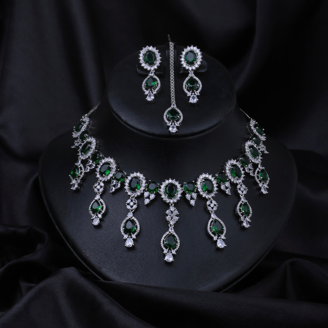 Celestial Charm Set Green 31