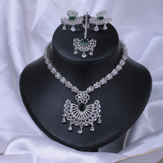 Celestial Charm Set Green 40