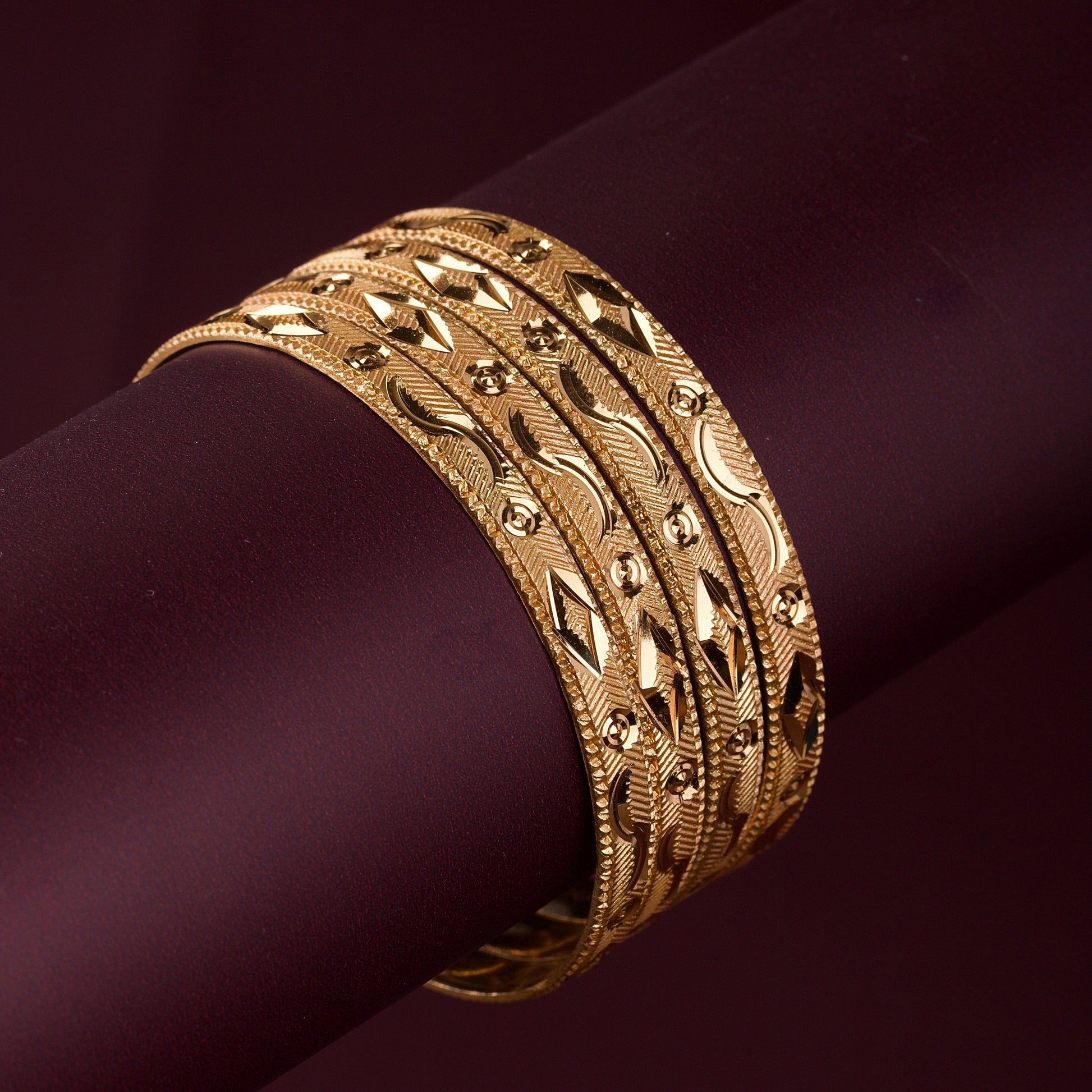 Pure Gold 916 Gold Bangles Designs With Price Stunning Dubai