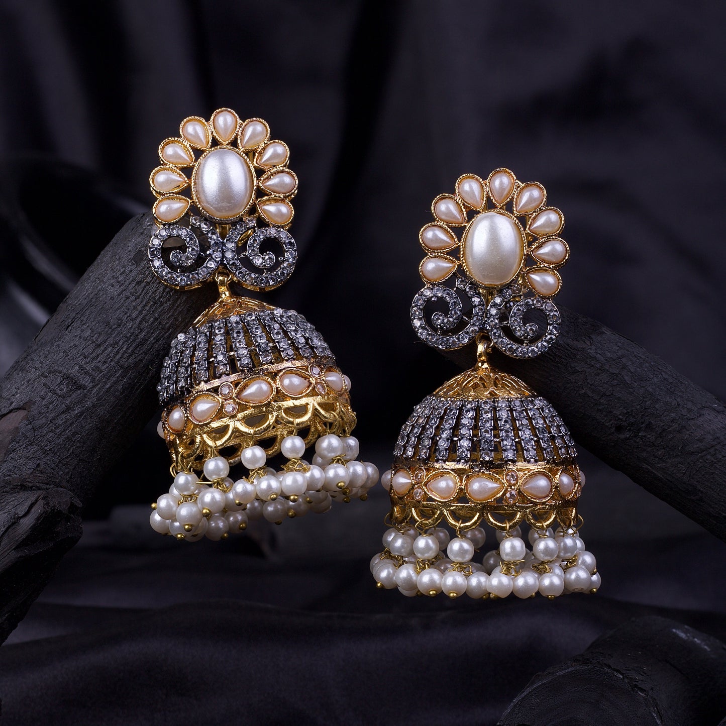 Pearl Elegant Jhumka