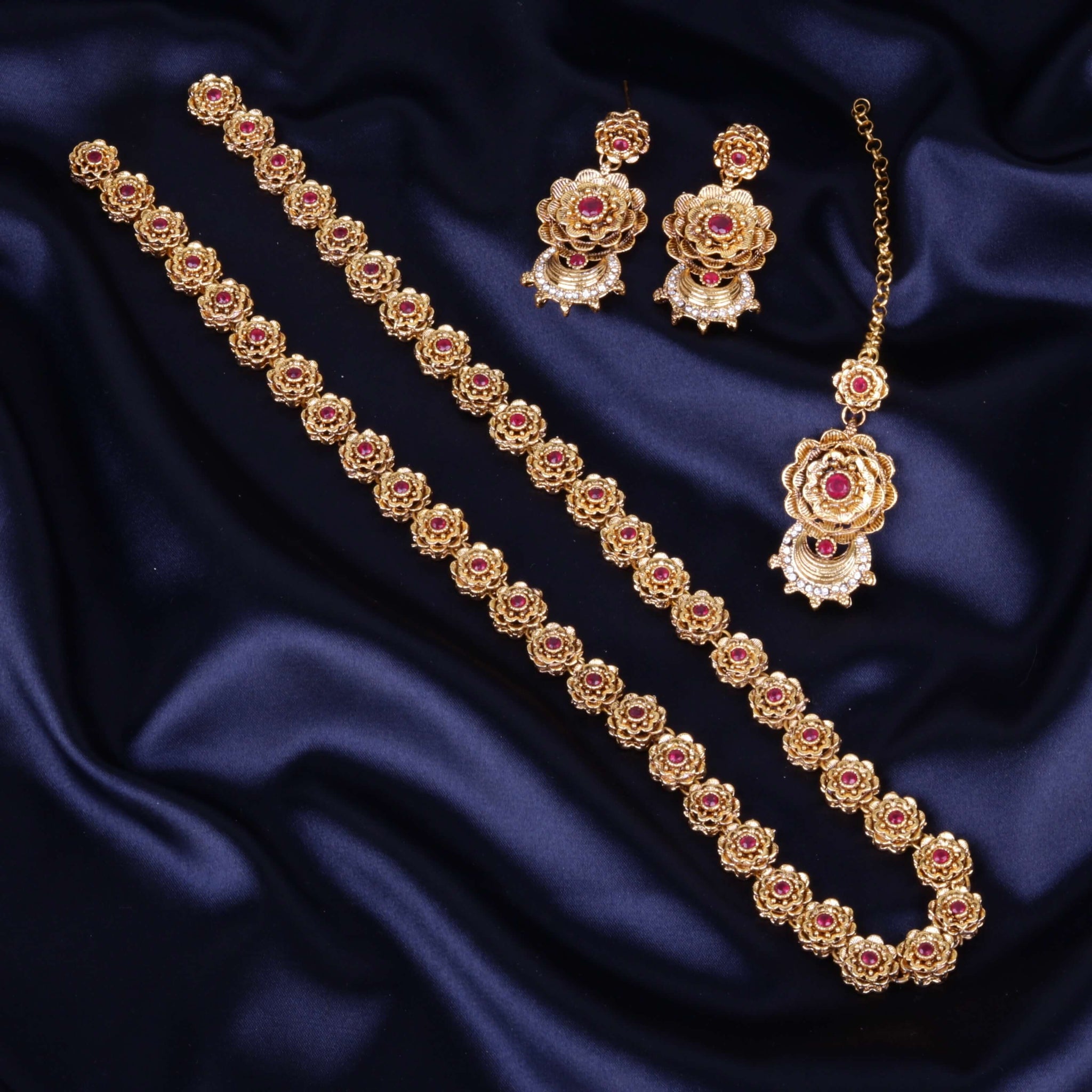 Emitation Necklace With Earing Teeka