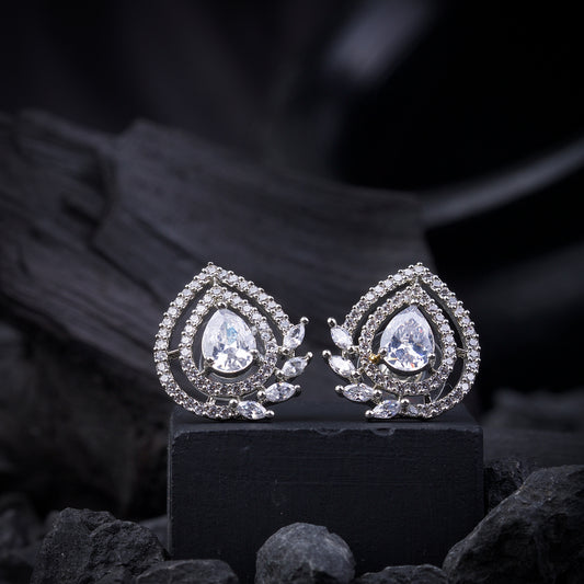 AD Studs 02 Crystal