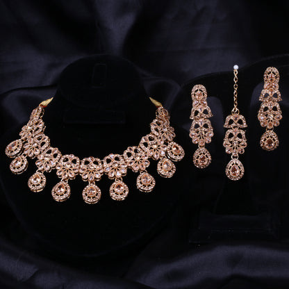Radiant Elegance Golden Set