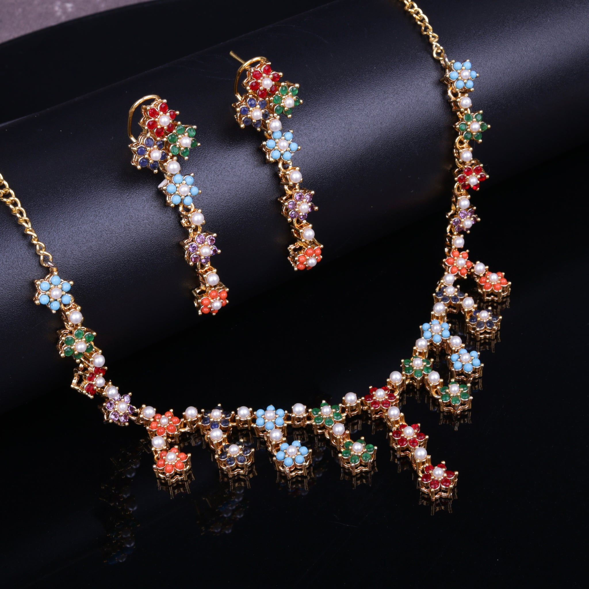 BLESSED BLOOM NECKLACE SET