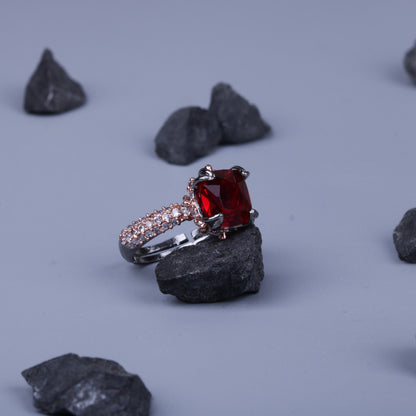 Cubic Zircons Oxidise Ring