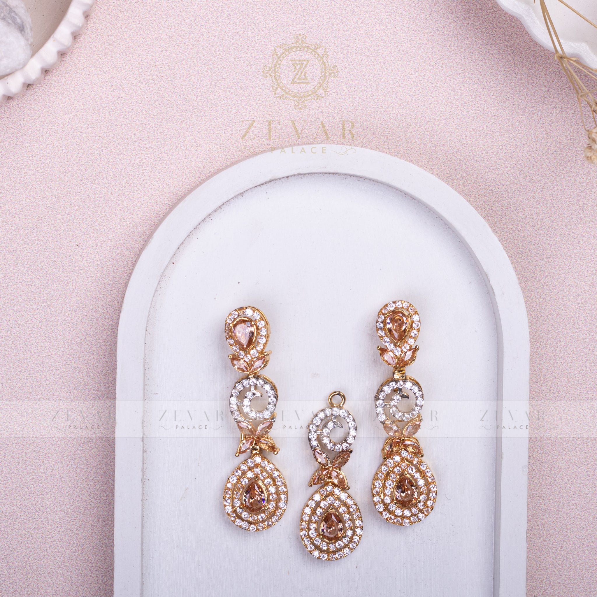 Ad Earrings & Teeka - 046