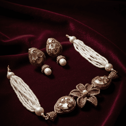 The Blossom Nacre Choker Set