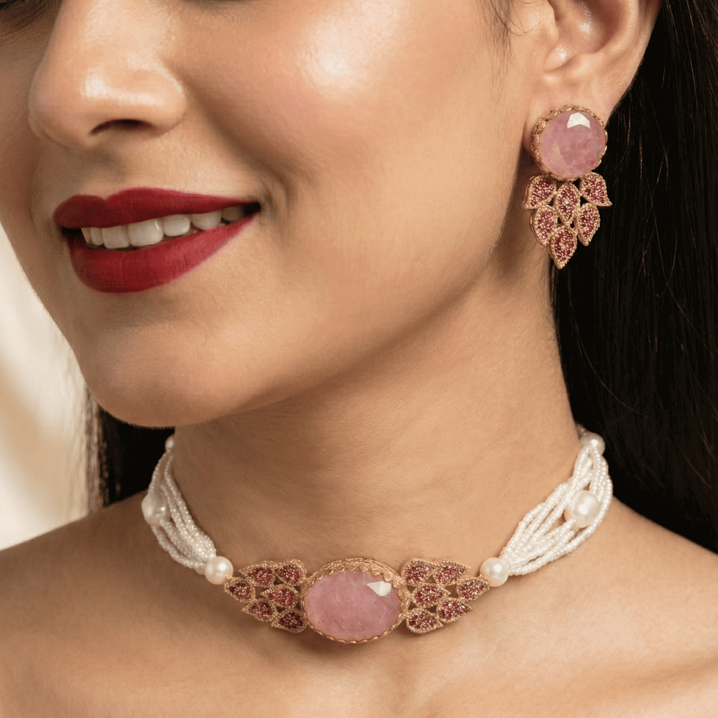 Majestic Aura Choker Set