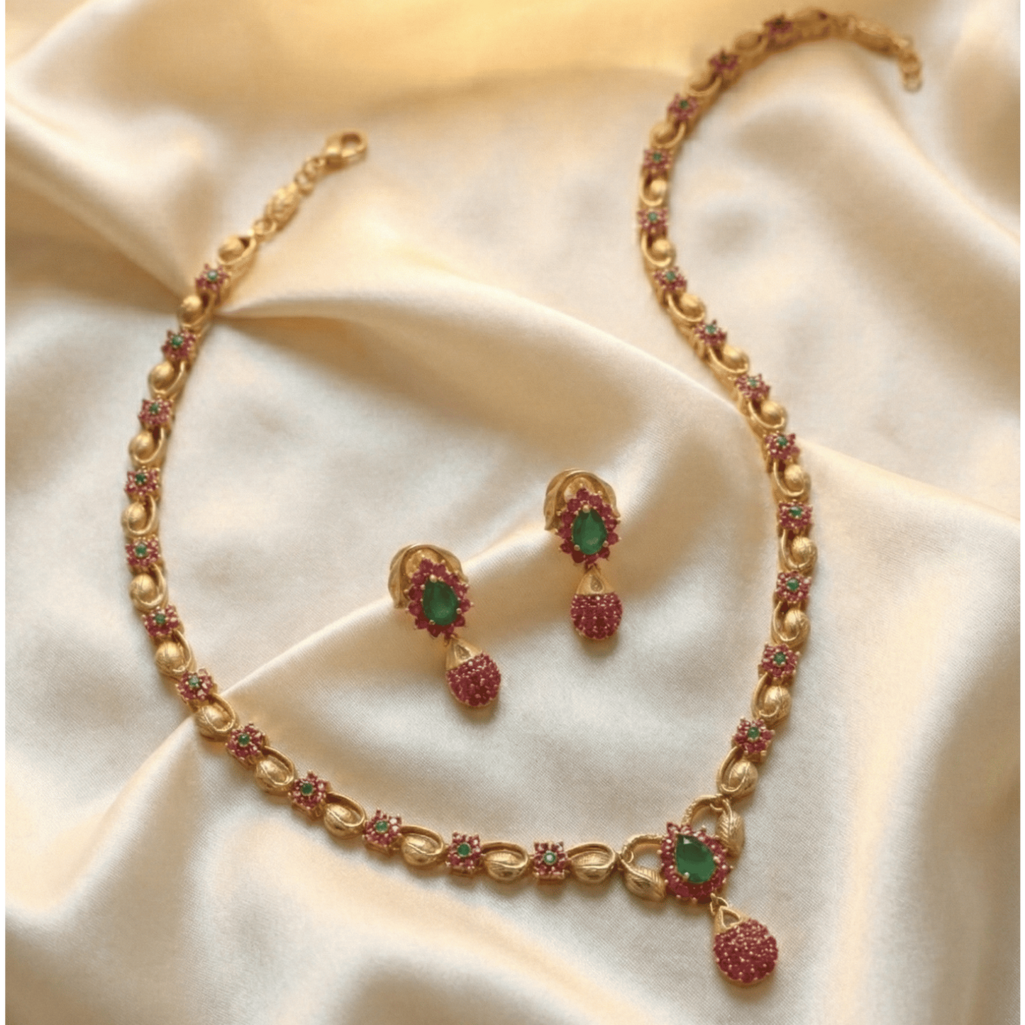 Imperial Ruby & Leaf Set