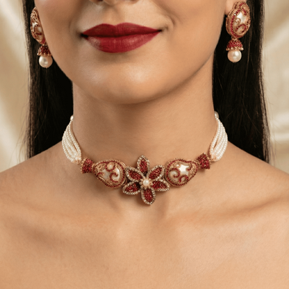 The Blossom Nacre Choker Set