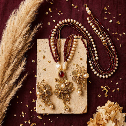 The Nilofer Floral Pendant Mala
