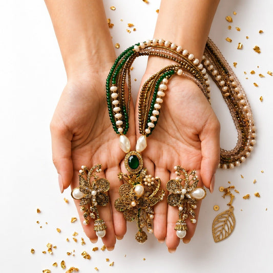 The Nilofer Floral Pendant Mala