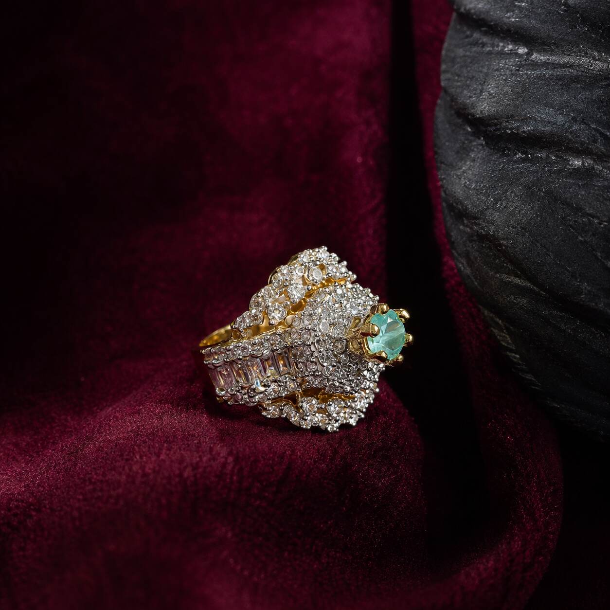 Noor-e-Sabz Emerald Crystal Statement Ring – view 4