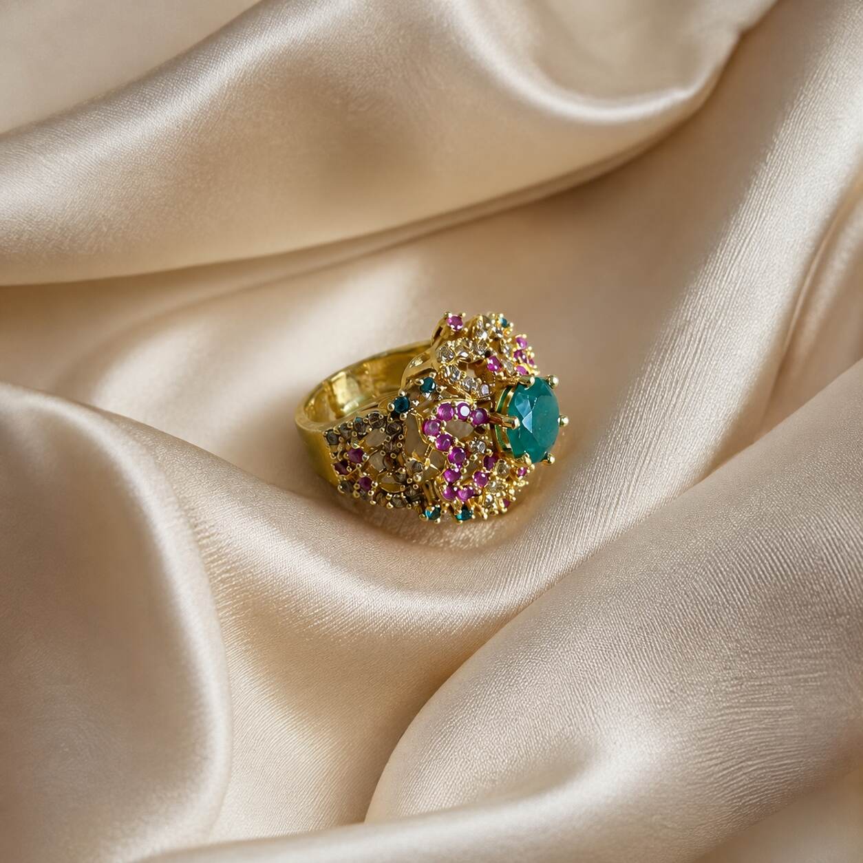 Rang-e-Sabz Emerald Multicolour Statement Ring – view 2