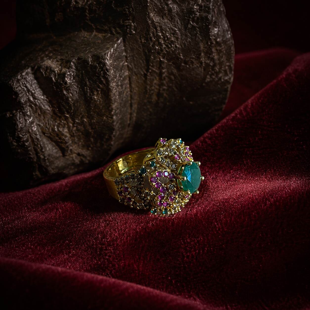 Rang-e-Sabz Emerald Multicolour Statement Ring – view 4
