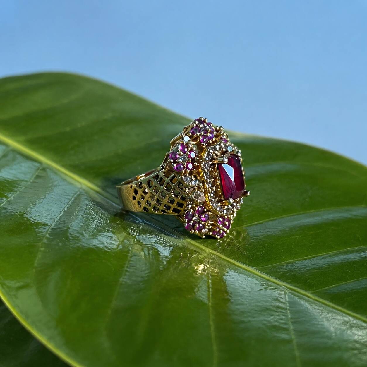 Mah-e-Gulabi Ruby Crystal Geometric Ring – view 3