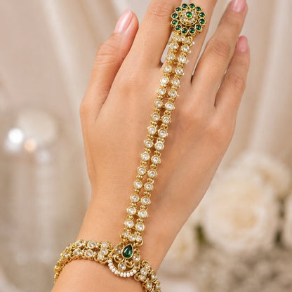 Emerald Green Kundan Haath Phool – Bridal Hand Harness