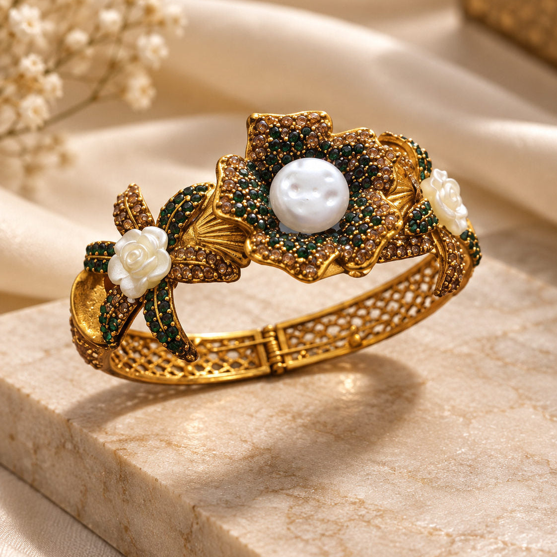 Noor Kundan Bangle