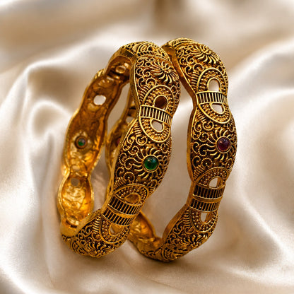 Antique Gold Filigree Bangles – Heritage Kangan with Gemstone Accents