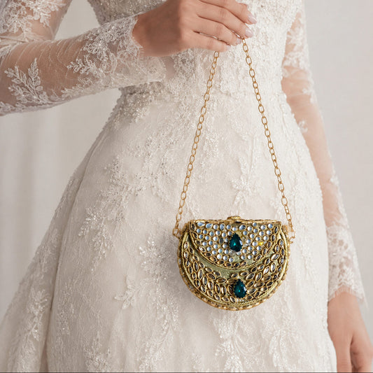 Elara Clutch – Bridal Evening Bag with Chain