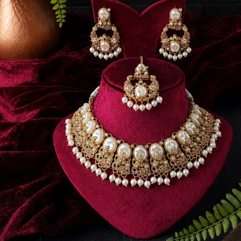Shahi Mahal Necklace Set