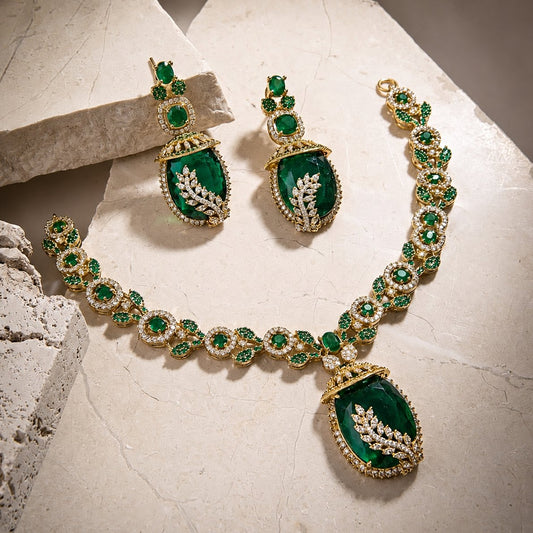 Emerald Royale Necklace Set
