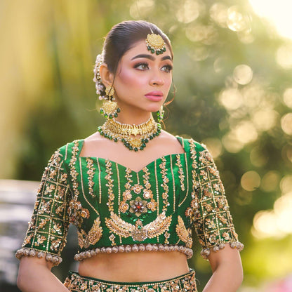 Emerald Kundan Jewellery Set