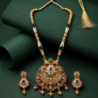 Shahi Emerald Pendant Set