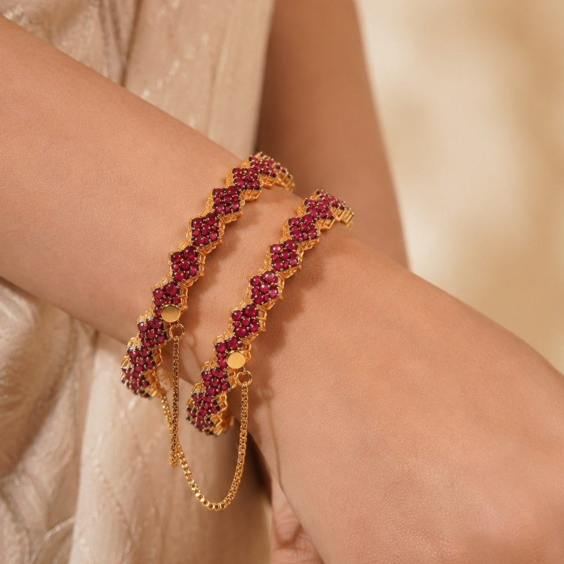 Premium Zircon Flower Bangle