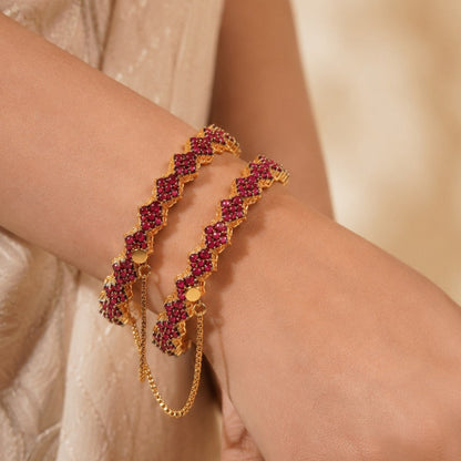 Premium Zircon Flower Bangle