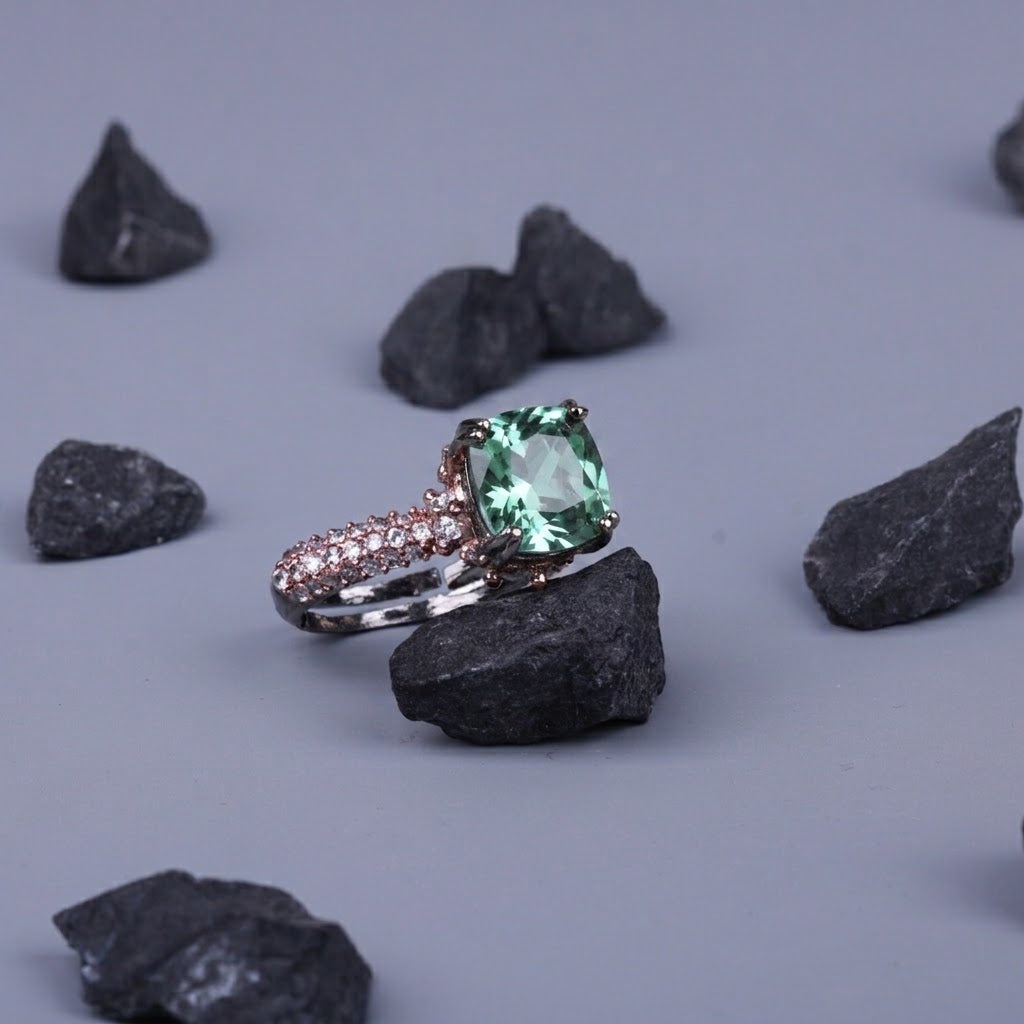 Cubic Zircons Oxidise Ring