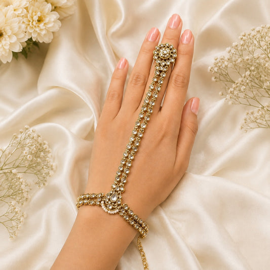 White Kundan Haath Phool – Bridal Hand Harness